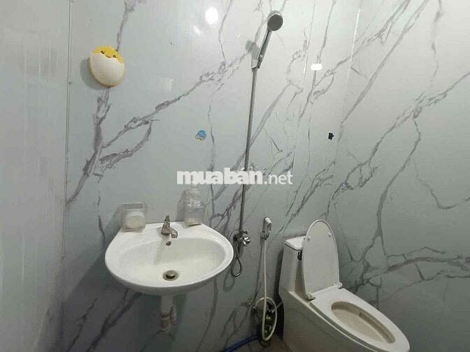 CHO THUÊ PHÒNG NHƯ HÌNH CÁCH ĐẠI HỌC SƯ PHẠM KỸ THUẬT 500M GẦN CHỢ