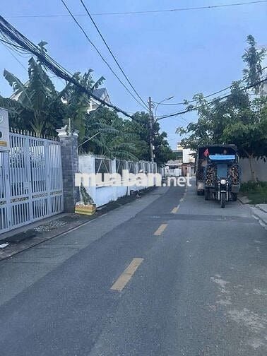 LÔ ĐẤT ĐẸP MẶT TIỀN ĐƯỜNG, 93M2 FULL THỔ, TIỆN KD, GẦN CHỢ HÓC MÔN