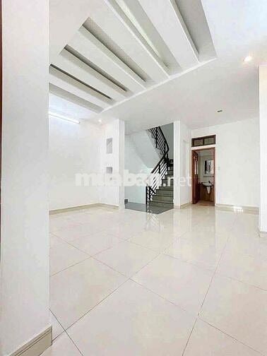 SIÊU PHẨM NHÀ 5 TẦNG MẶT TIỀN ĐƯỜNG Nơ Trang Long, P 13, Bình Thạnh -