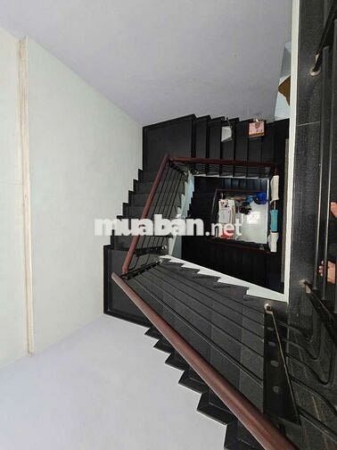 BÁN NHÀ NGAY CHỢ TÂN HƯƠNG, 4,5X20, 3 TẦNG, HẺM 8M, GIÁ 8,8 TỶ