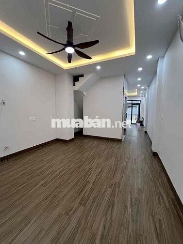 Nhà 5x20 Dương Thị Giang, Mới Xây Xong, 4PN 5WC