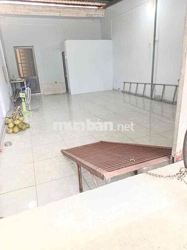 Nhà ở, mặt tiền bờ kè thoáng mát, thích hợp ở hoặc kinh doanh