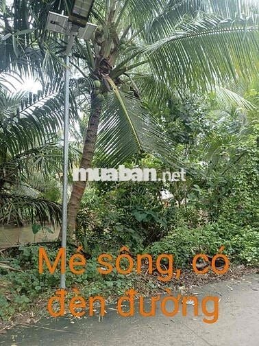 Dất 135m2 thổ cư 100%, vị trí đẹp thoáng mát, đường đi các hướng