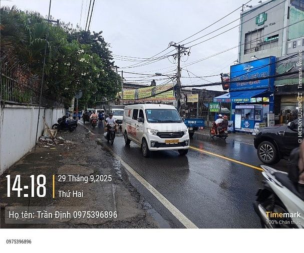 MẶT TIỀN KINH DOANH - NGANG HƠN 6M - VỊ TRÍ TIỀM NĂNG - Ở VÀ CHO THUÊ.