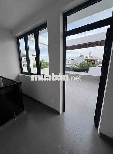 Nhà 5x20 Dương Thị Giang, Mới Xây Xong, 4PN 5WC