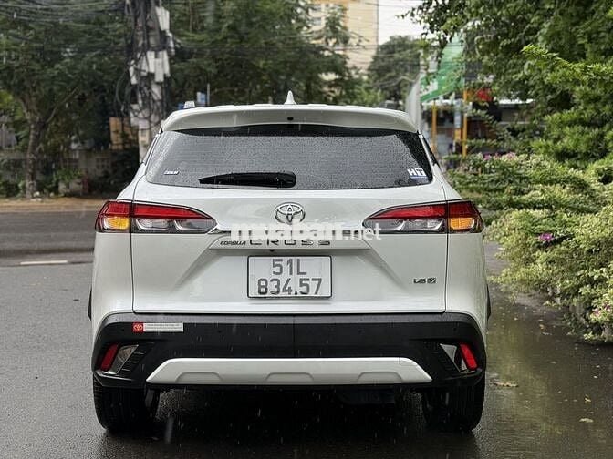 Siêu Lướt Toyota Corolla Cross 2025 1.8V - 4500 km