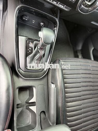 Kia Sonet 2022 Premium 1.5 AT - 52900 km