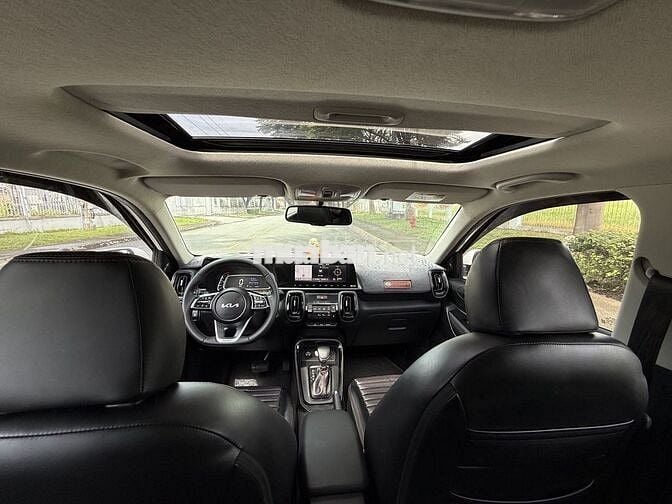 Kia Sonet 2022 Premium 1.5 AT - 52900 km