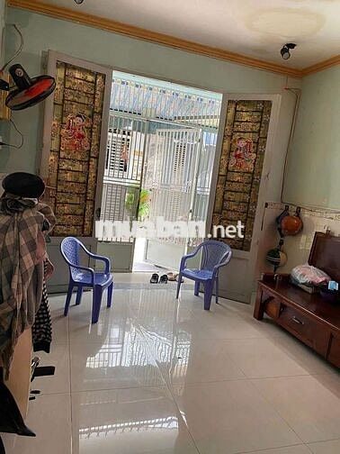 Nhà cho thuê Liên khu 16-18, BT (1 lầu suốt 2WC) nhà trống, hẻm thông