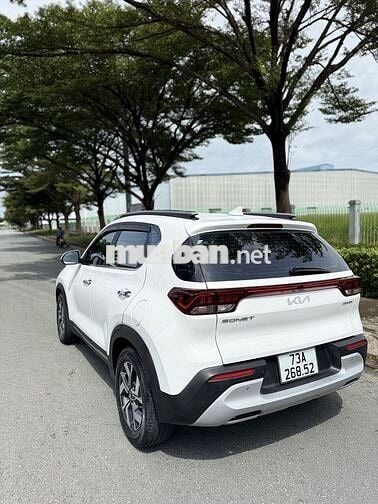 Kia Sonet 2022 Premium 1.5 AT - 52900 km