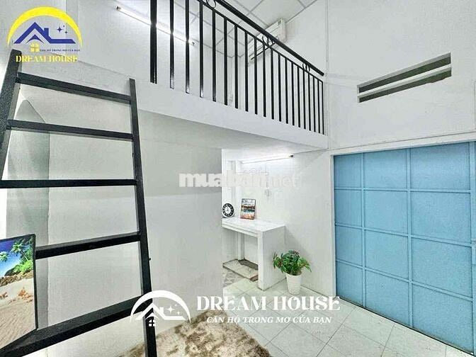 DUPLEX GÁC CAO CỬA SỔ THOÁNG TRỆT CÓ NHÀ XE MÁY LẠNH, TIỆN NGHI