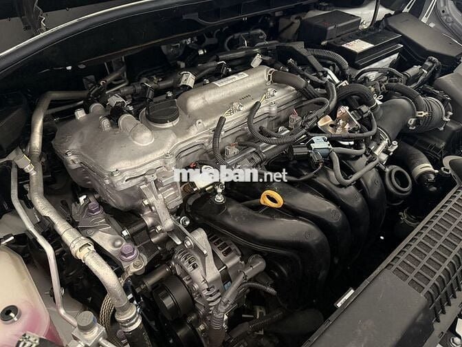 Siêu Lướt Toyota Corolla Cross 2025 1.8V - 4500 km