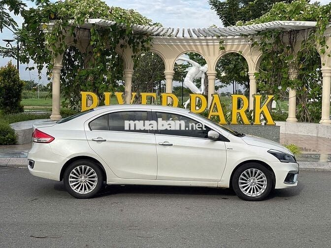 Suzuki Ciaz 2020 1.4AT trắng  - 66999km xe GĐ dùng