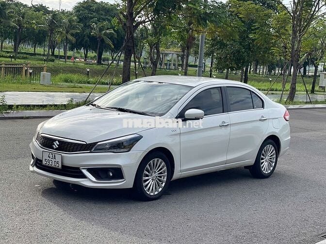 Suzuki Ciaz 2020 1.4AT trắng  - 66999km xe GĐ dùng