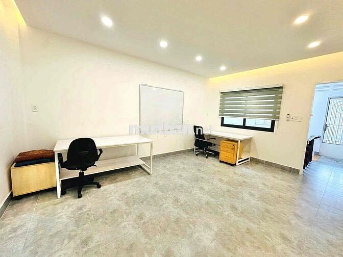 🍀Cho thuê nhà MT mới đẹp khu tên lửa. BTân