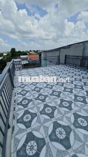 Nhà sổ hồng riêng 5x15 .. tân kim , 1 lửng, 1 sân thượng