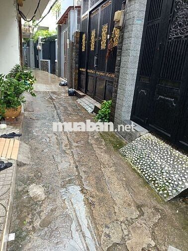 Bán nhà Quận 6,Phú Lâm An Dương Vương - Bà Hom 3 tầng chỉ 2,4 Tỷ