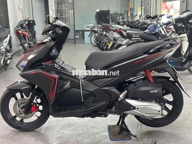 Airblade2018 xe đẹp máy zin bstp(gop 0 giam cavet)
