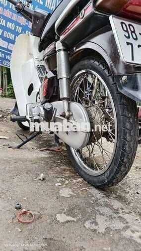 Xe dream cỏ cho anh em dân lao động HSSV