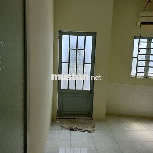 Bán Nhà 2 phòng ngủ, đất Thổ Cư, có số nhà rồi.