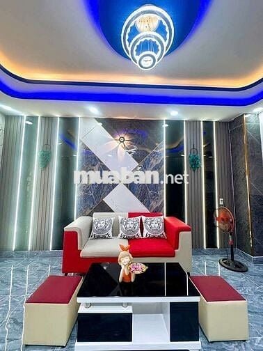 Nhà 2 Lầu .. SHR Tân Kim .. Giá tổng 1ty980tr