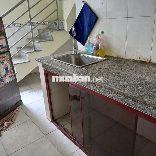 Bán Nhà 2 phòng ngủ, đất Thổ Cư, có số nhà rồi.
