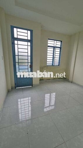Nhà Sổ Hồng Riêng  .. 4x10 ( 1 lầu ) 1ty050tr thị trấn cần giuộc