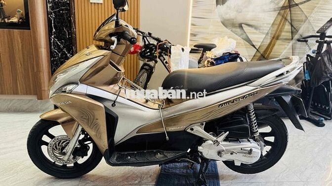 Honda AirBlade Fi - Cavet theo xe đầy đủ