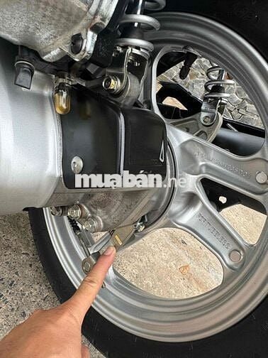 ab 2018 mới đi 2 ngàn km kg có chiếc thứ 2