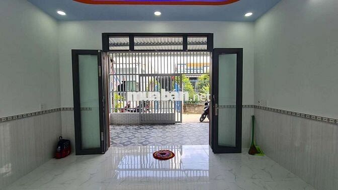 Nhà sổ hồng riêng 5x15 .. tân kim , 1 lửng, 1 sân thượng