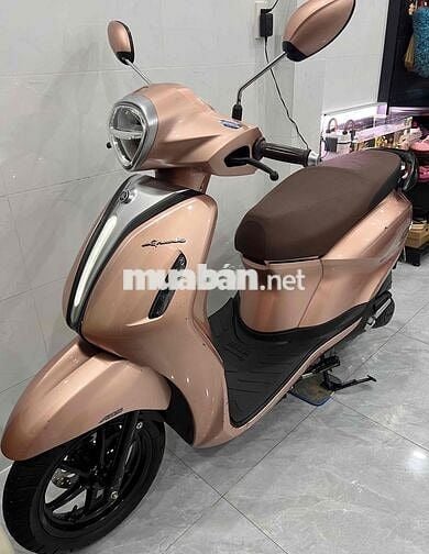 Yamaha Grande Hybrid 125 ABS