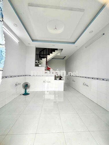 NHà RIÊNG LẺ ÔM SỔ HỒNG 4 x 11
