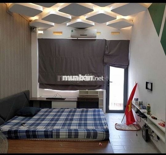 Nhà 3 tầng rất đẹp, 4m x 11m, 2PN,3WC, FULL nội thất,hẻm 5m Phạm V Chí