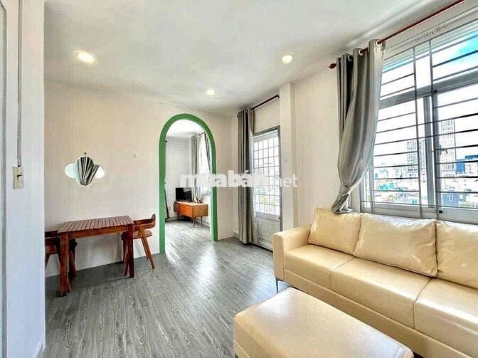 Căn hộ 1Pn ban công view cao, full nội thất, nhiều ánh sáng tự nhiên