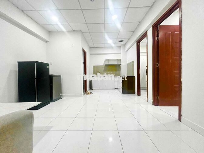 2 Phòng Ngủ - 50m2 - Full Nội Thất_ Hầm Xe - Thang Máy / Cộng Hoà