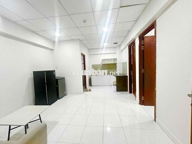 2 Phòng Ngủ - 50m2 - Full Nội Thất_ Hầm Xe - Thang Máy / Cộng Hoà