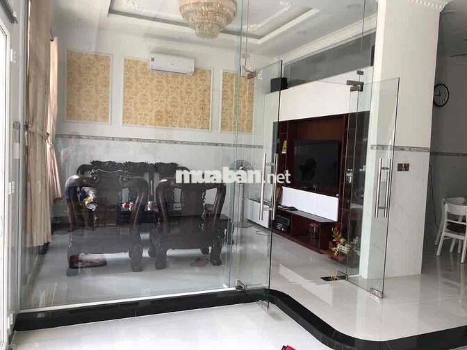 🌹Q. Tân Phú - Lê Văn Quới 90m2, 4 tầng, Dt: 8.1 x 11, Giá: 8 tỷ 🌹