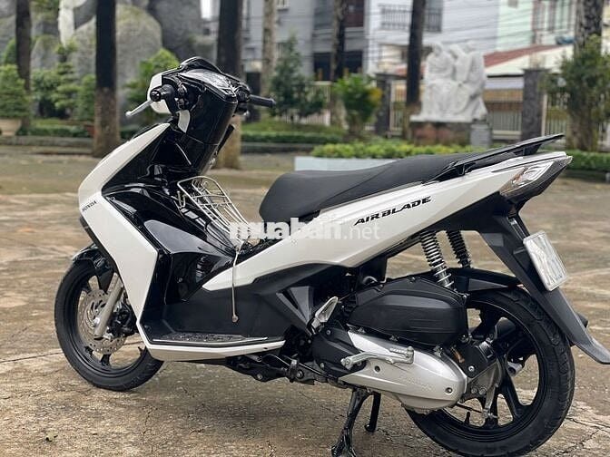 AB 125 xe đẹp lướt mới keng😍xe keng không vết xước
