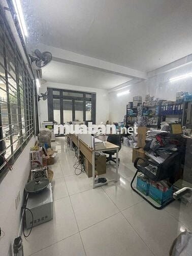 Kinh doanh tự do nhà thuê 8x16m 1 trệt 1 lầu giá 40 triệu