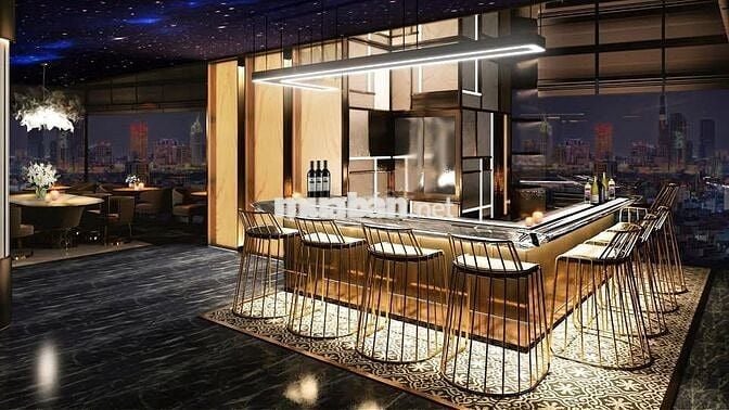 🏙️ Sân thượng rộng 300m², Cách Mạng Tháng 8, Bến Thành, Q1, thuê 60tr