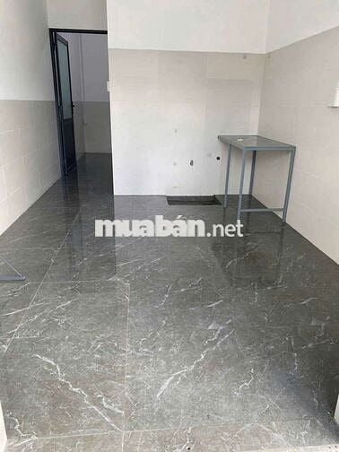 CHO THUÊ TRỌ MẶT TIỀN KDC HỒNG LOAN 2TR5. Ml. 25MV 1PN. BẾP.WC