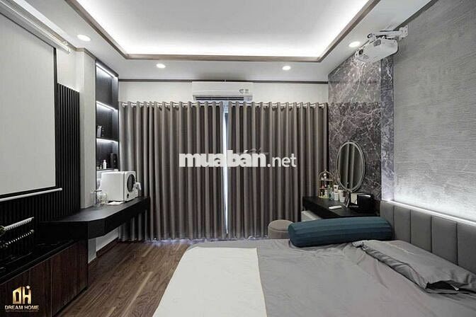 Tân mai - 45m ,nội thất cao cấp , view hồ , vài bước ra phố
