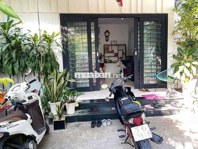 Bán Nhà View Sông Phường Ngọc Hiệp Nha Trang Sổ Đỏ Riên Gần Chợ