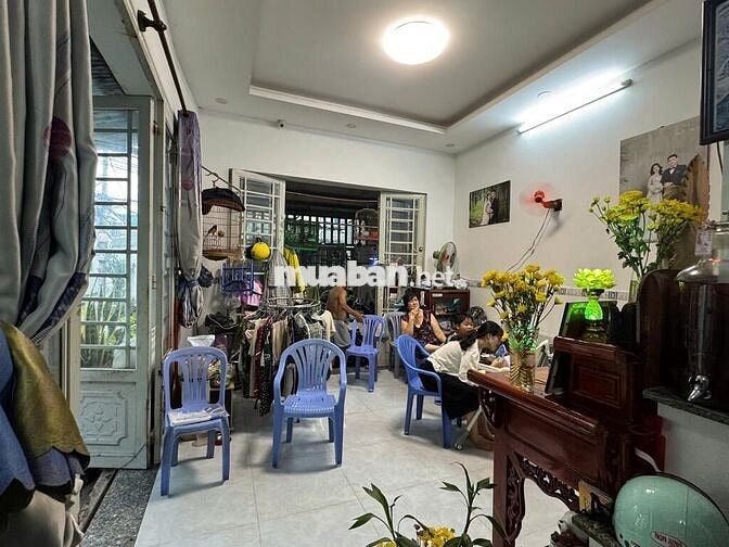 Góc 2 mặt tiền, Đường xe tải, tiện đầu tư CHDV trục Phạm Văn Đồng