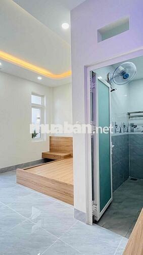 MẶT TIỀN KINH DOANH Ngang  5.5  – 3 TẦNG NHÀ HOÀN CÔNG – PHƯỜNG DĨ AN
