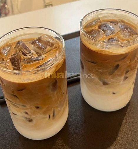 CẦN TÌM 4 BẠN PHỤ BÁN CAFE 