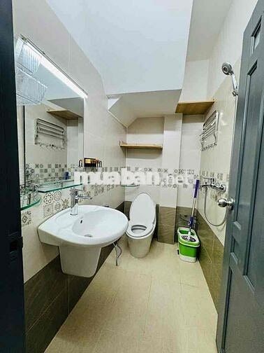 Bán nhà hẻm xe hơi – gần Emart Phan Huy Ích – Bùi Quang Là, P12, Gò Vấ