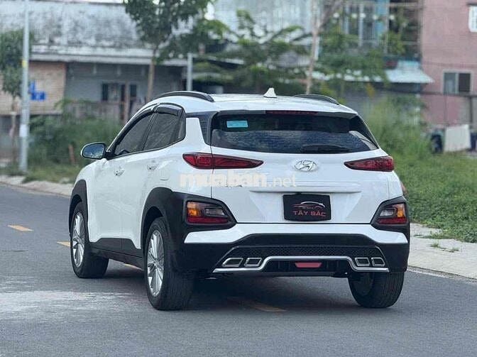 Hyundai Kona 2019 2.0 AT - 60000 km