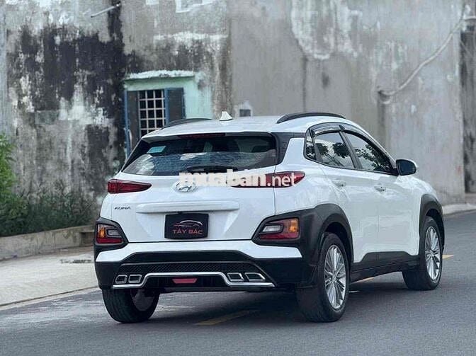 Hyundai Kona 2019 2.0 AT - 60000 km