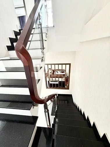 Nhà đẹp 4 tầng, 6.4m x 13m (80m2), Huỳnh Tấn Phát (Nhà Bè), nhỉnh 8 tỷ